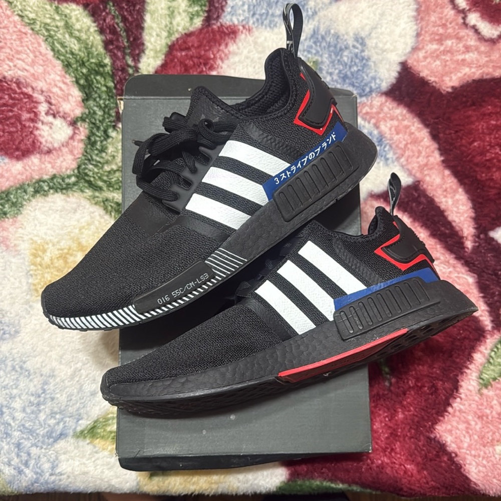 Adidas NMD_R1 Sneakers